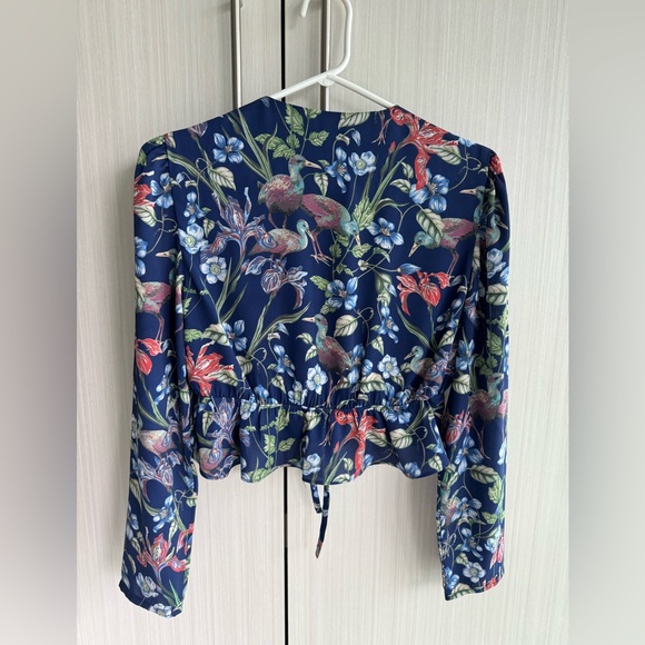 Aritzia Sunday Best Kimberly Blouse - Picture 2 of 4